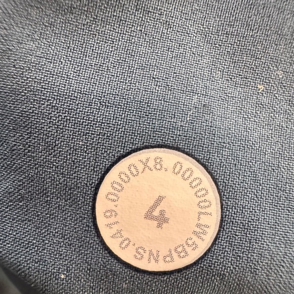 Lululemon On the Fly 7/8 Pants in Code Blue Women’s Sz 4 - Picture 10 of 14